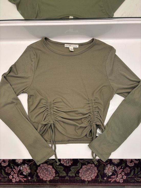 eye candy Tops - Olive Ruched Long-Sleeve Crop Top